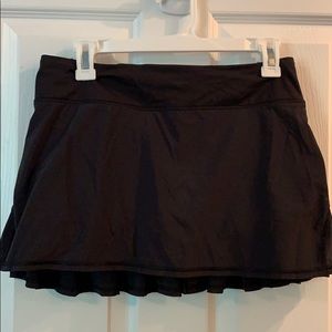 Black lululemon tennis skirt